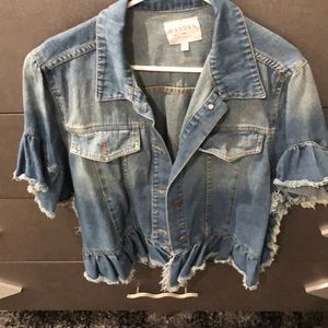 Mid sleeve denim jacket